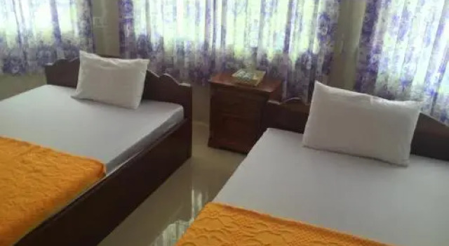 Mony Ratanak Guesthouse, Rezervovat Hotel Stung Treng Stung Treng