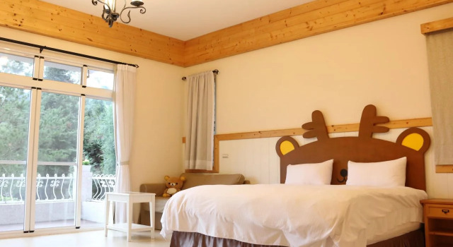 Bear Meets Moose Homestay B&B, Book Bed and Breakfast Puli Nantou County