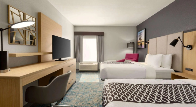 Четырёхместный номер Standard La Quinta Inn & Suites by Wyndham Selma/Smithfield I-95