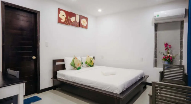 Вилла с 6 комнатами с видом на бассейн Hoi An Lotus Aroma Villa