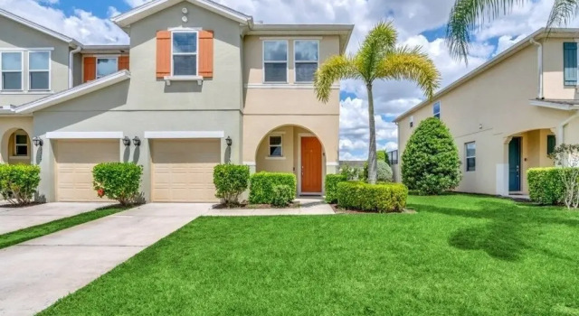 4 Bed Townhome With Private Pool Near Disney! 4 Bedroom Townhouse by Redawning, Rezerwuj Dom wakacyjny Kissimmee Kissimmee