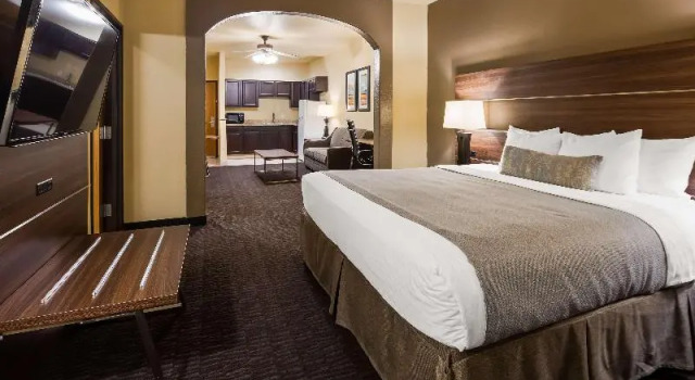 Номер Standard Best Western Plus Hill Country Suites