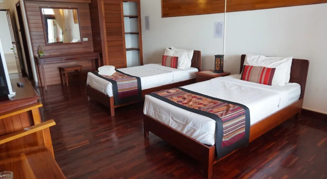 Двухместный номер Superior с балконом и с видом на реку Mekong Paradise Resort