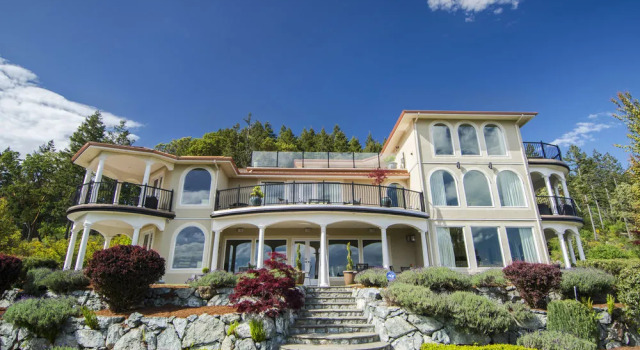 Villa Eyrie Resort, Book Ferieresort Hoteller i Britisk Columbia med pool, Swimmingpool