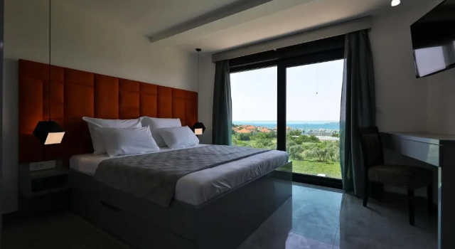 Boutique Residence Cosmopolis 1, Забронировать Бутик-отель Бибинье Задарская жупания, рядом с Пляж Бибиньски Мликарич