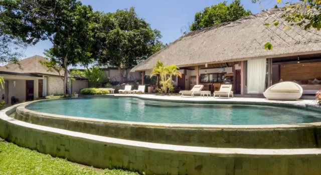 Вилла с 3 комнатами Akilea Villas Bali