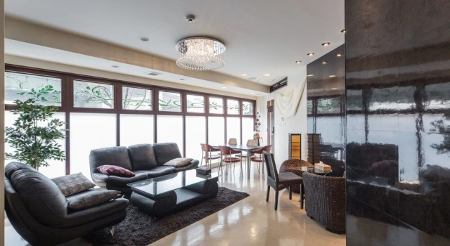 Alex's Home KUROMON, Забронировать Отель Сакаи Осака, рядом с Намба