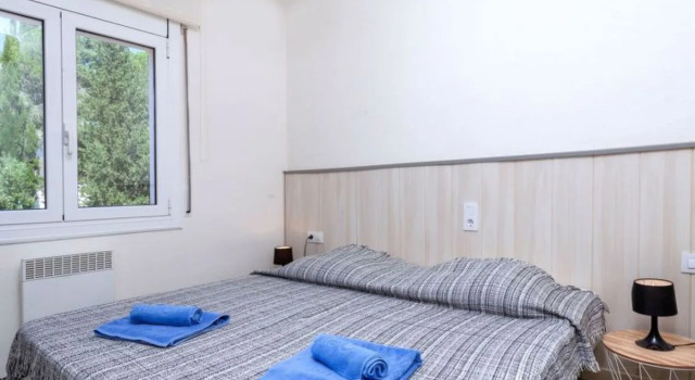 Apartment Gran Sol Modica, Забронировать Апартаменты/квартира Отели Льянсса с парковкой, рядом с Музей акварели Фонда Жозепа Мартинеса Лосано, Парковка