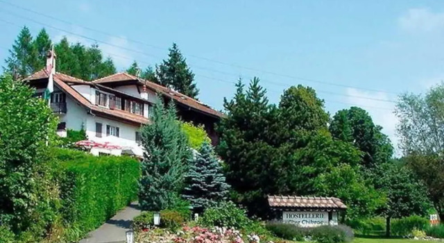 Minotel Chez Chibrac, Boek Hotel Chardonne 
