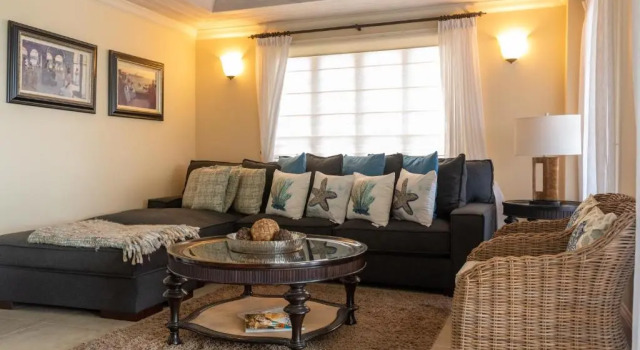 Люкс White Sands Beach Condos
