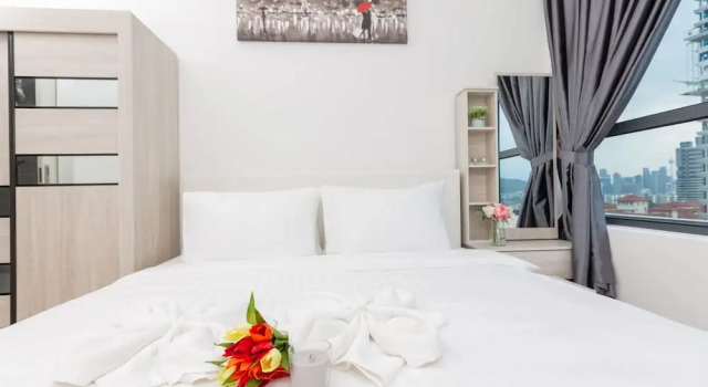 Апартаменты Arte Plus Luxury Suites with KLCC View