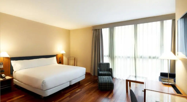 Полулюкс Sercotel Cornellà Barcelona