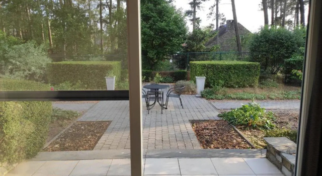 Villa Chill, Rezerwuj Willa Hotele w Bruksela z parkingiem, Parking
