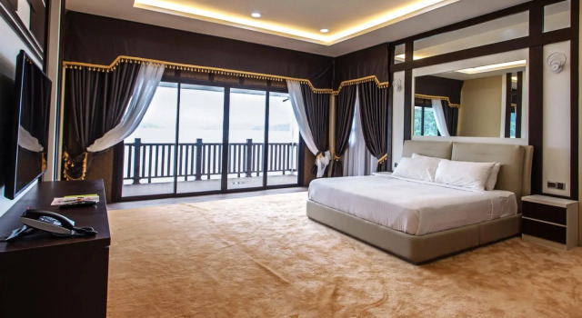 Люкс Royal Casuarina Pangkor