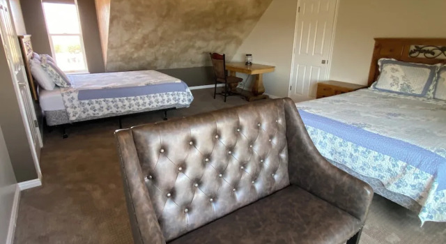 Люкс SkyRidge Inn