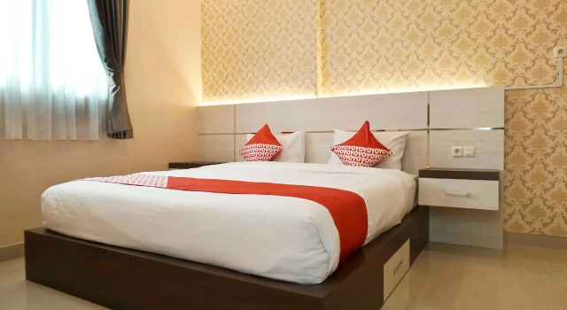OYO 1539 Amryrooms, Rezerwuj Hotel Pekanbaru Sumatra