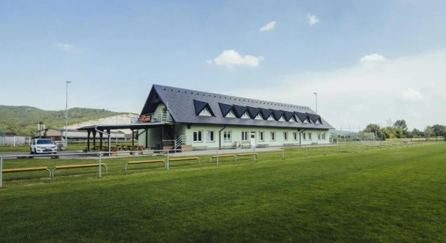 Guest House Na Hřišti, Забронировать Гостевой дом Лештина Haná