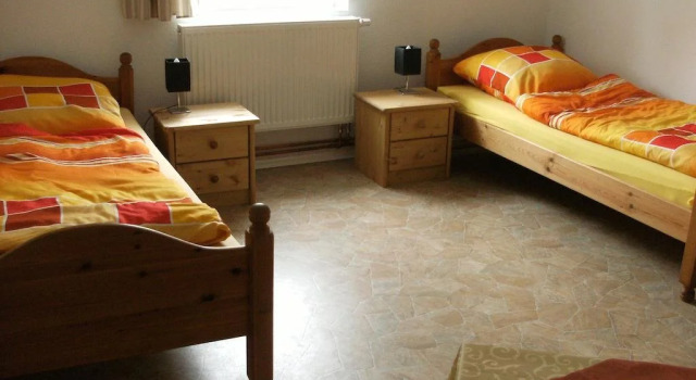 Hostel Finsterwalde, Prenota Ostello Finsterwalde Brandeburgo