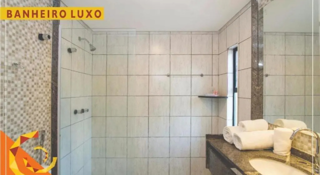 Трёхместный номер Luxury Netuanah Praia Hotel