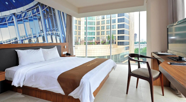 Standard room Midtown Hotel Surabaya