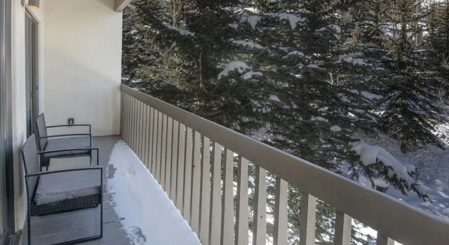 Номер Standard Townsend Place B202 1 Bedroom Condo by RedAwning