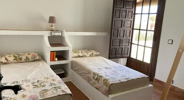 Коттедж Spacious Holiday Home With Private Garden