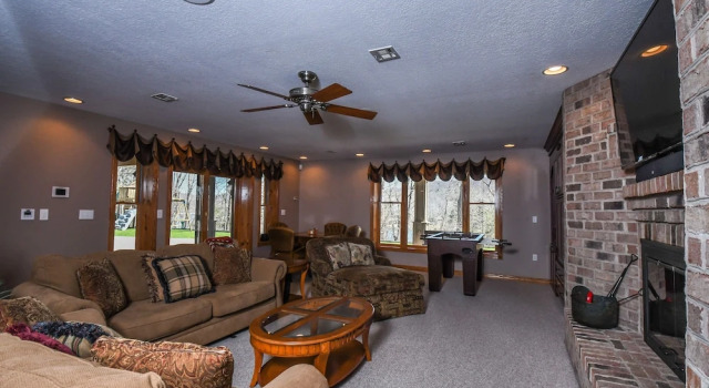 The West Wing 5 Bedroom House