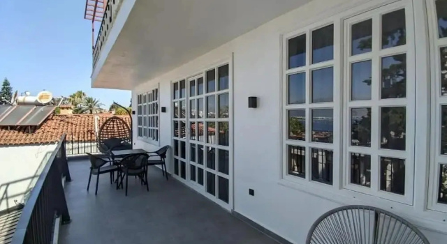 Люкс Presidential с балконом и с видом на море Royal Hayat Hotel
