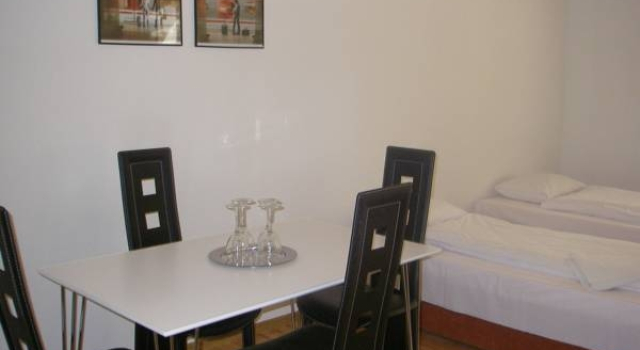 Budget Apartments, จอง อพาร์ทเมนท์ Ziemelu ริกา