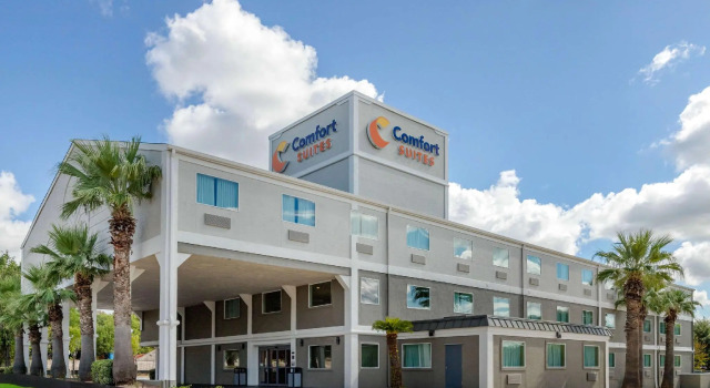 Номер Standard Comfort Suites San Antonio Airport North