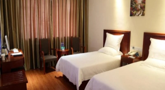 GreenTree Inn Henan Shangqiu Sui County Suizhou Avenue Beihu Business Hotel, Buchen Sie Hotel Sui Henan