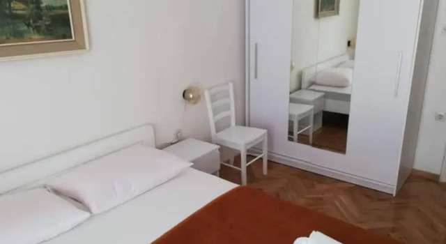 Holiday Home Ribarić, Prenota Casa vacanze Hotel a Isole Quarnerine con parcheggio, Parcheggio