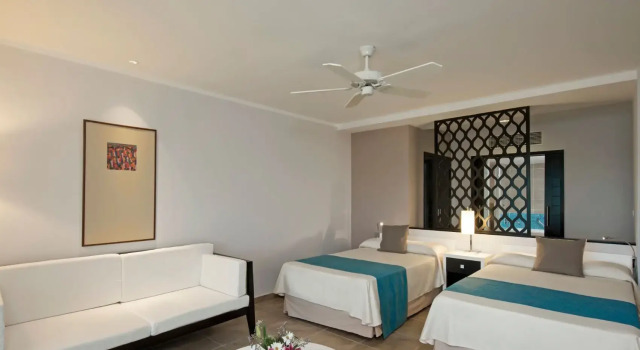 Полулюкс Iberostar Selection Playa Pilar