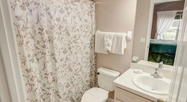 Коттедж Southern Dunes Dream South Facing Pool 3 Bedroom Home by RedAwning