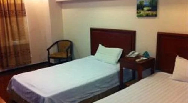 GreenTree Alliance Shanghai Zhongshan Park Hotel, Varaa Hotelli Changning 