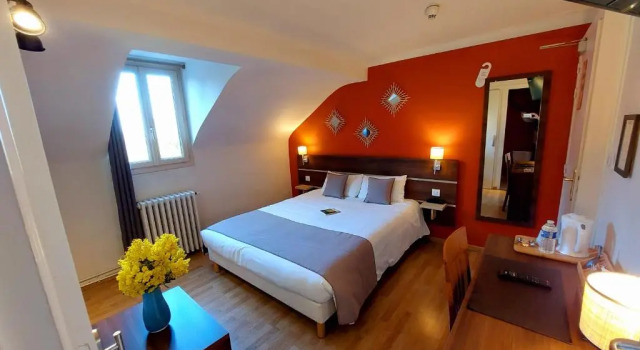 Двухместный номер Standard Logis Loire Hotel - Les Cocottes Restaurant