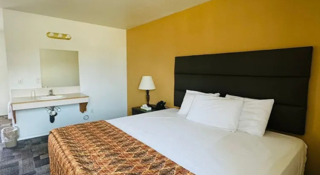 Двухместный номер Standard Americas Best Value Inn Salmon