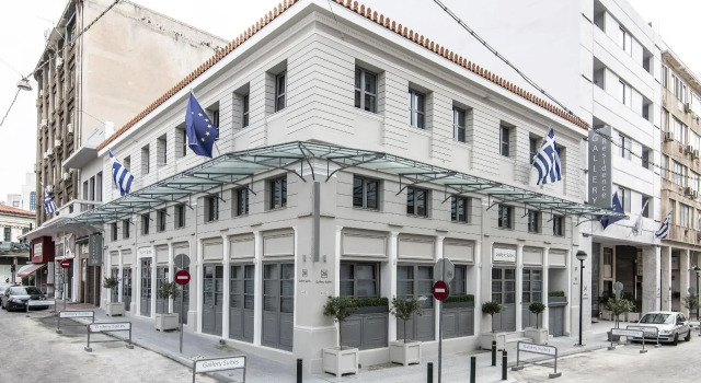 Gallery Suites & Residences, Piraeus