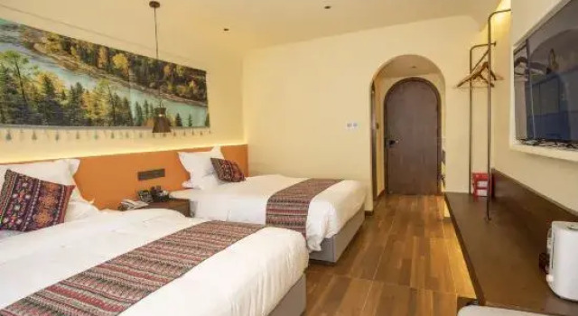 INWARD PEAK·Object space Byond·Vacation Homestay (Hemu Scenic Area Branch), Book Hotel Hom Xinjiang