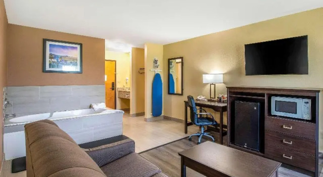 Номер Standard Quality Inn & Suites Brandenburg - Fort Knox