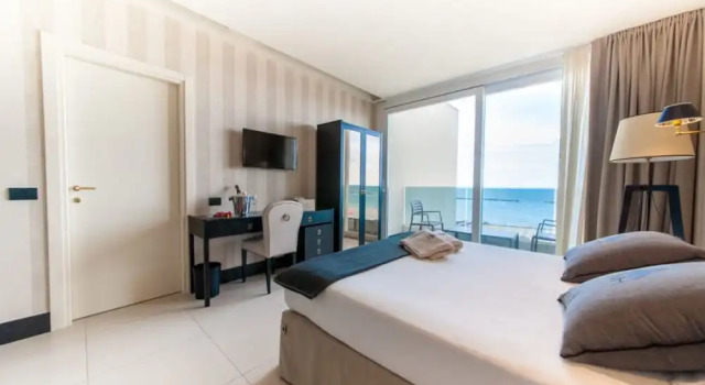 Трёхместный номер Standard с балконом Hotel Vista Mare & Spa - Aperto tutto lanno