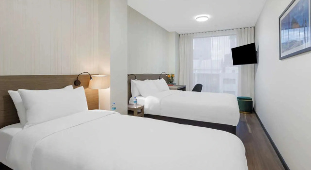 Трёхместный номер Executive с видом на город Best Western Queen Victoria Market Hotel