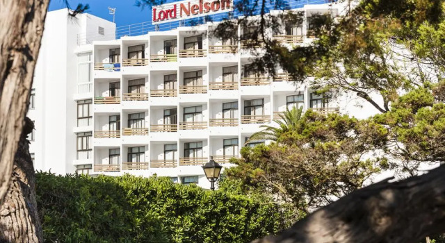 Apartamentos Globales Lord Nelson, Prenota Appartamento Es Migjorn Gran Minorca