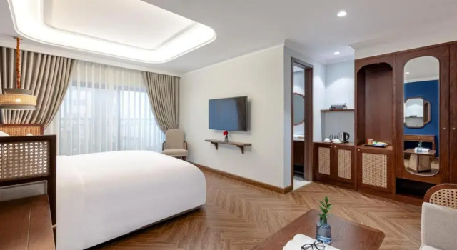 Полулюкс La Siesta Classic Hang Thung