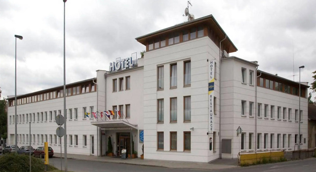 EA Hotel Populus
