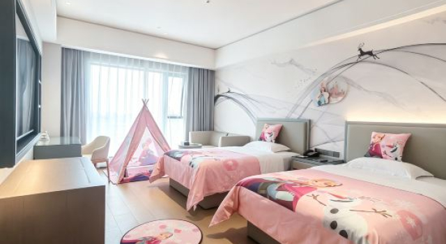 Семейный тент Oriental International Hotel (Leping City Donghu Park Branch)