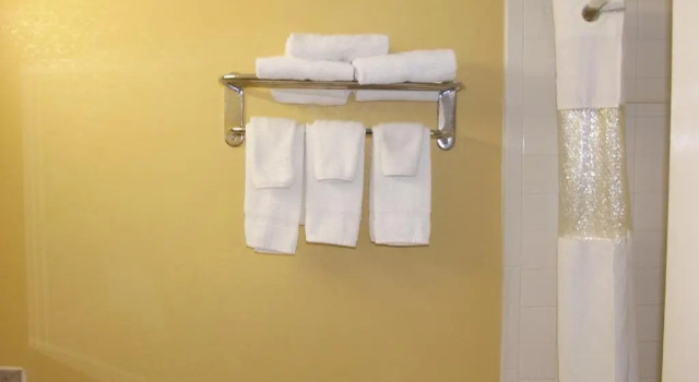 Номер Standard Ambassadors Inn & Suites