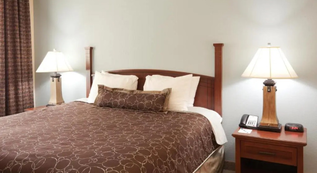 Одноместный люкс c 1 комнатой Staybridge Suites Lafayette by IHG