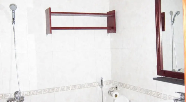Номер Economy Minh Long Hotel