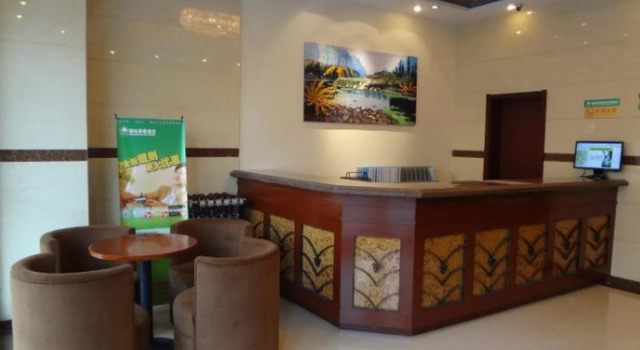 Green Tree Inn Nanjing Dachang Xinhua Road Express Hotel, Prenota Hotel Pancheng Jiangsu